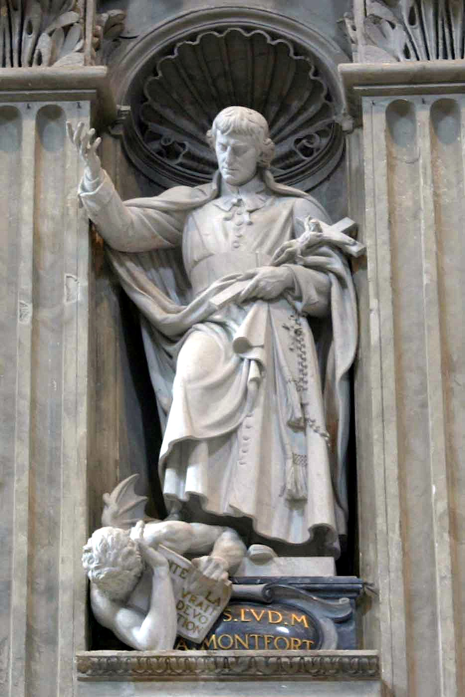 La statue de Louis-Marie de Montfort à Saint-Pierre de Rome