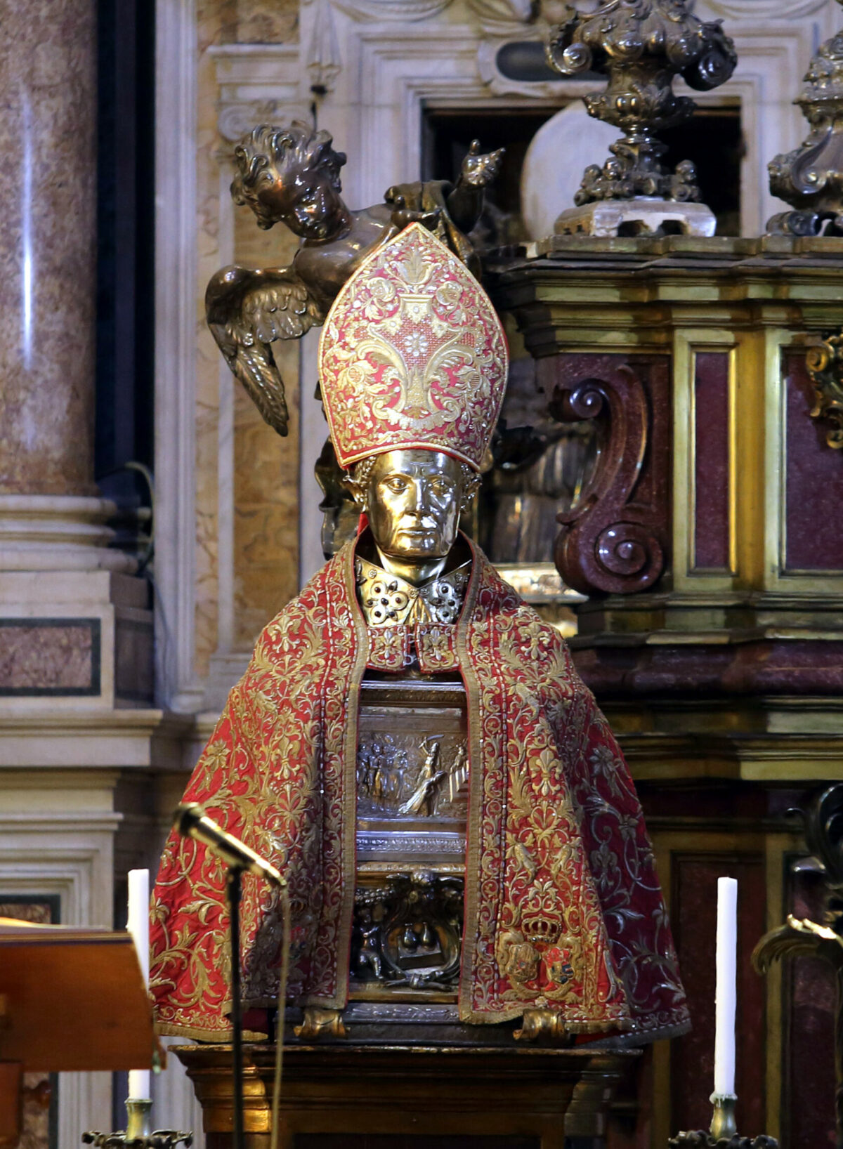 San-Gennaro-choeur-de-la-chapelle-de-Naples